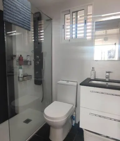Precioso Piso A 3min De La Playa Y Con Piscina